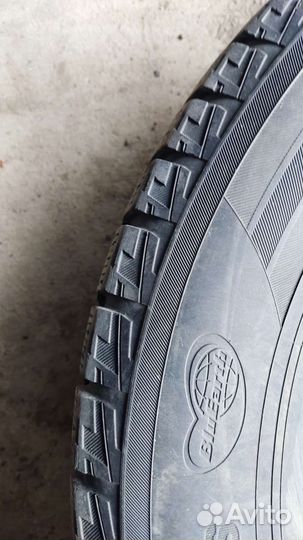 Yokohama Ice Guard IG50+ 215/65 R16