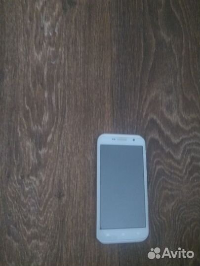 Смартфон BQ-mobile S-4525 Vienna