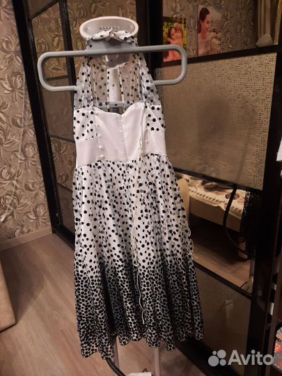 Платье вечернее до колена