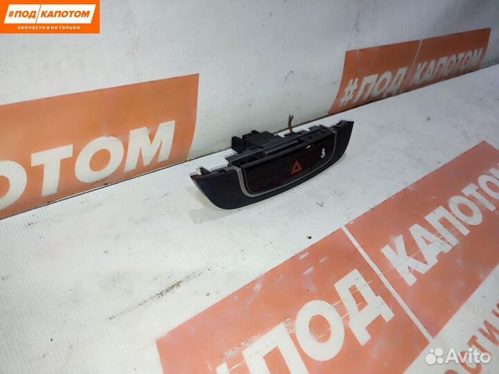 Кнопка аварийной сигнализации Hyundai ix35 2009