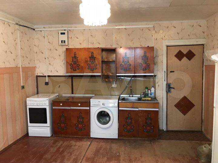 Комната 39,8 м² в 2-к., 3/3 эт.
