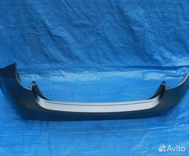 В цвет задний бампер на Киа Рио 3 2011