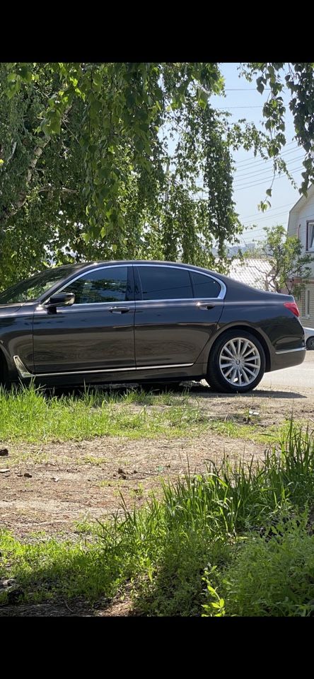 BMW 7 серия: фото владельца