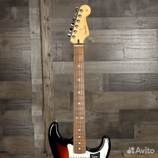 Электрогитара Fender Player Stratocaster Pau Ferro