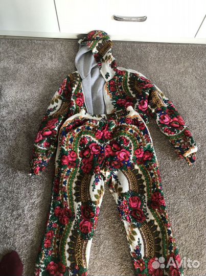 Спортивный костюм женский 44 46