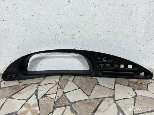 Накладка на торпедо Chevrolet Niva 1.7 2004