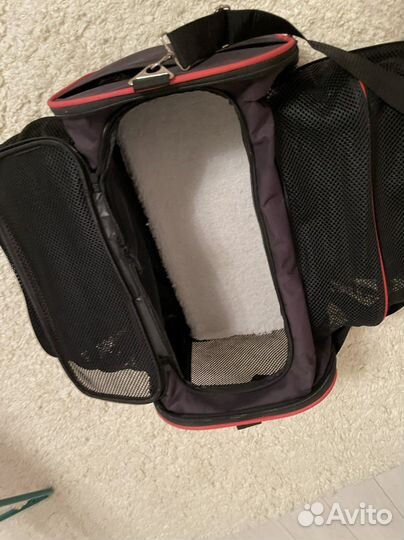 Переноска для питомцев