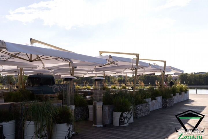 Пляжный зонтик