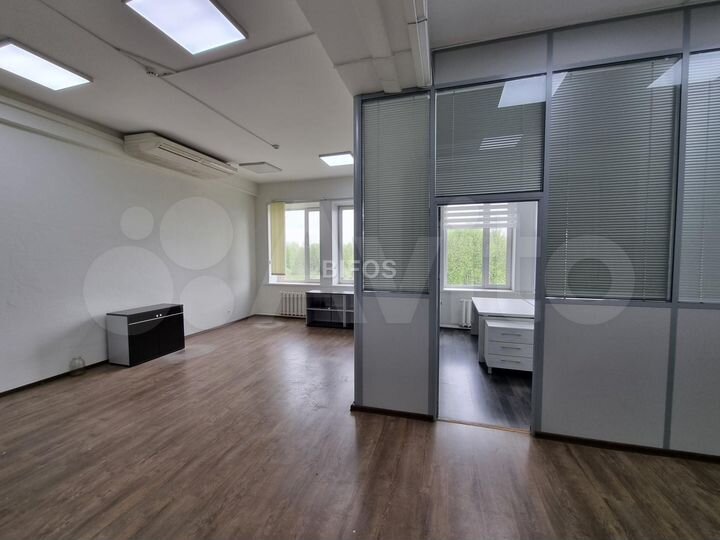 Сдам офисное помещение, 64 м²