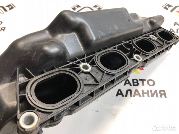 Коллектор впускной Bmw 7-Series F02 N63B44 2010