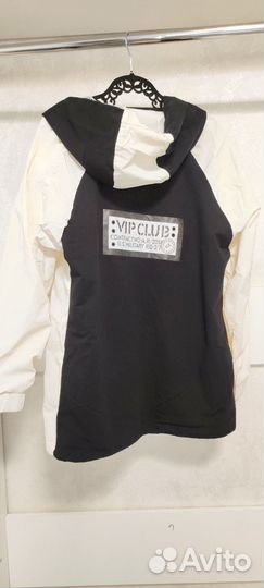 Ветровка женская 42 44