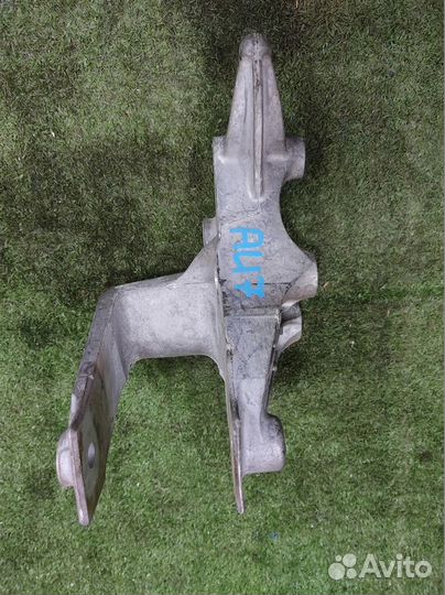 Опора (подушка) кпп Opel Antara 2014