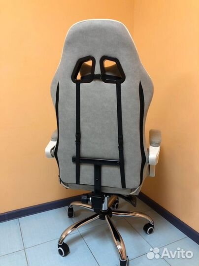 Компьютерное кресло Boss с функцией массажа