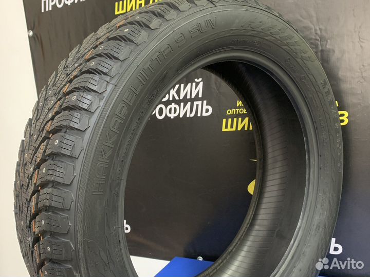 Nokian Tyres Hakkapeliitta 9 SUV 215/60 R17 100T