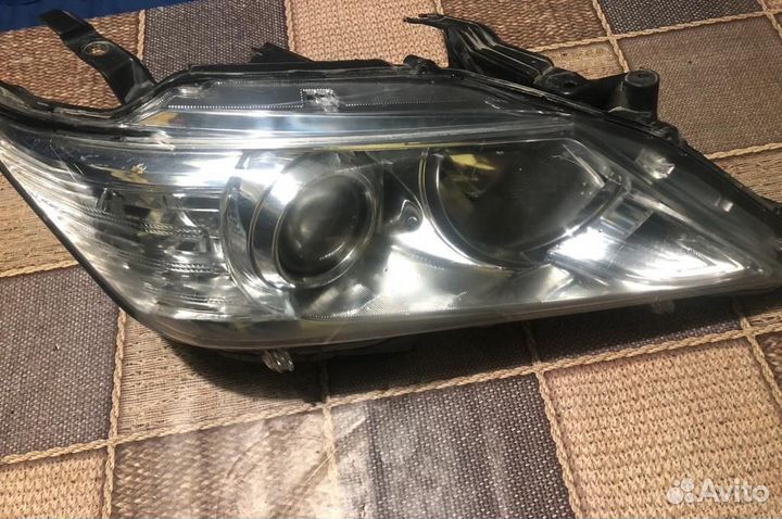 Фары на toyota camry 50