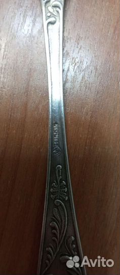 Ложка и 4 Вилки