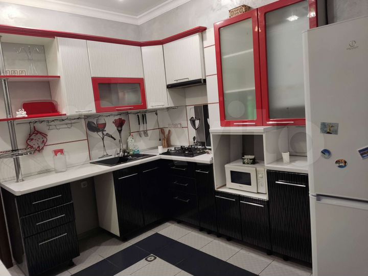 2-к. квартира, 45 м², 1/4 эт.