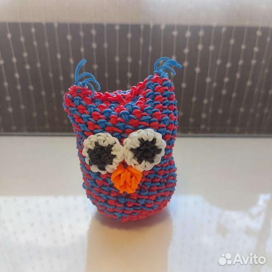 Игрушки и браслеты из резинок