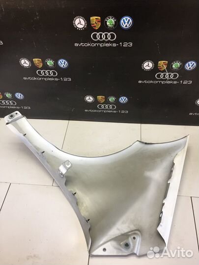 Крыло переднее правое Mercedes-Benz A-200 W169