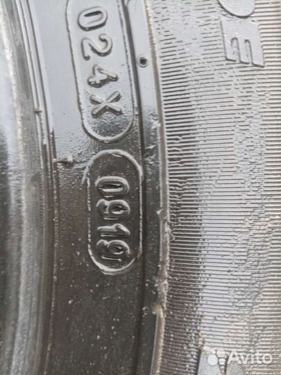 Michelin Latitude Cross 215/65 R16 23C