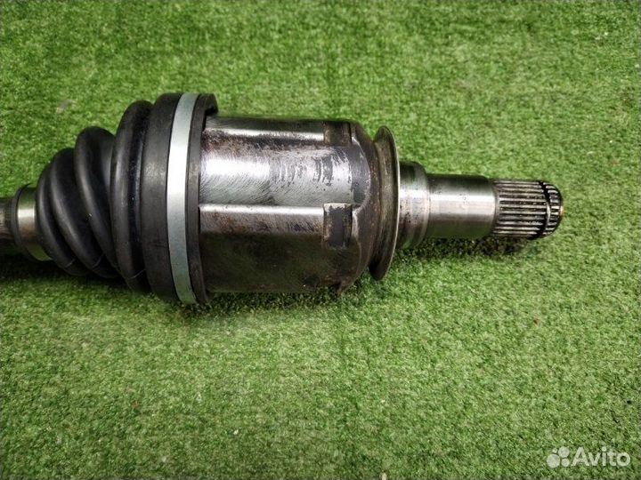 Привод (полуось) передний Toyota Land Cruiser