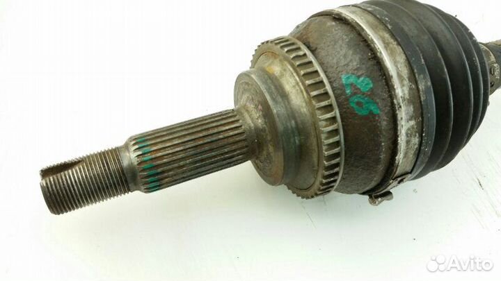 Привод передний правый Toyota Avensis AZT250