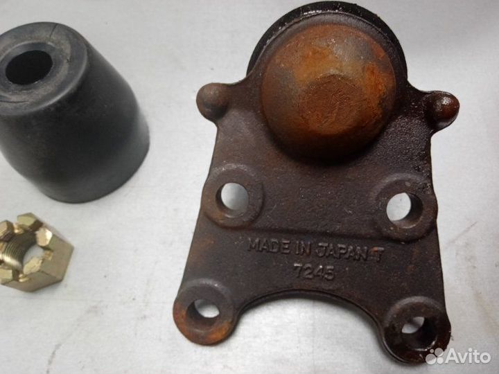 Шаровая опора Isuzu Bighorn UBS1VC 4JG1