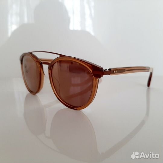 Солнцезащитные очки Toms