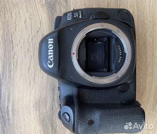 Canon EOS 5D mark IV body