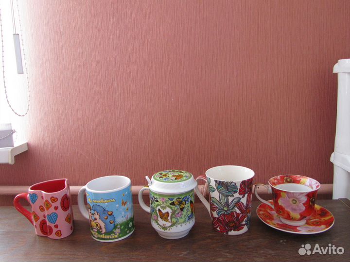 Бокалы и кружки