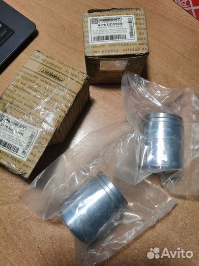 Поршень суппорта тормозного заднего Mazda