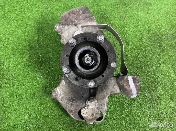 Поворотный кулак передний правый Porsche 911 991