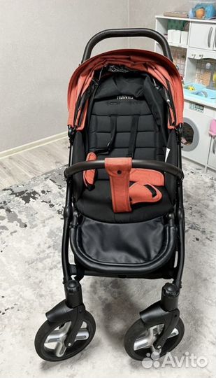 Коляска nuovita