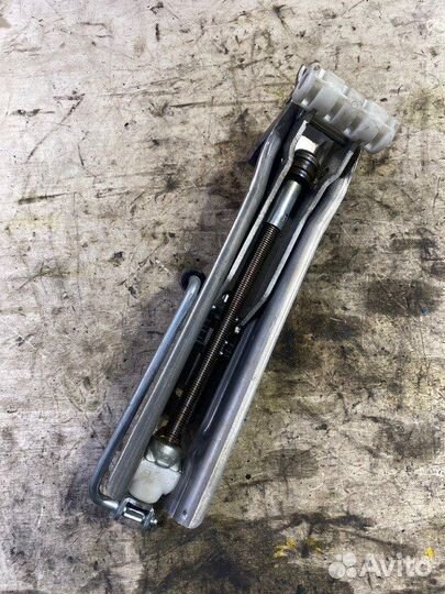 Домкрат Audi A6 4F5 BDW 2004-2008