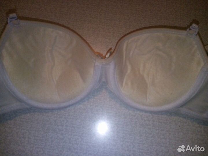 Бюстгальтер