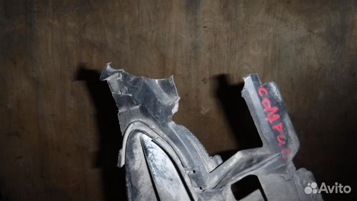 Решетка радиатора Hyundai Solaris I 2010-2017