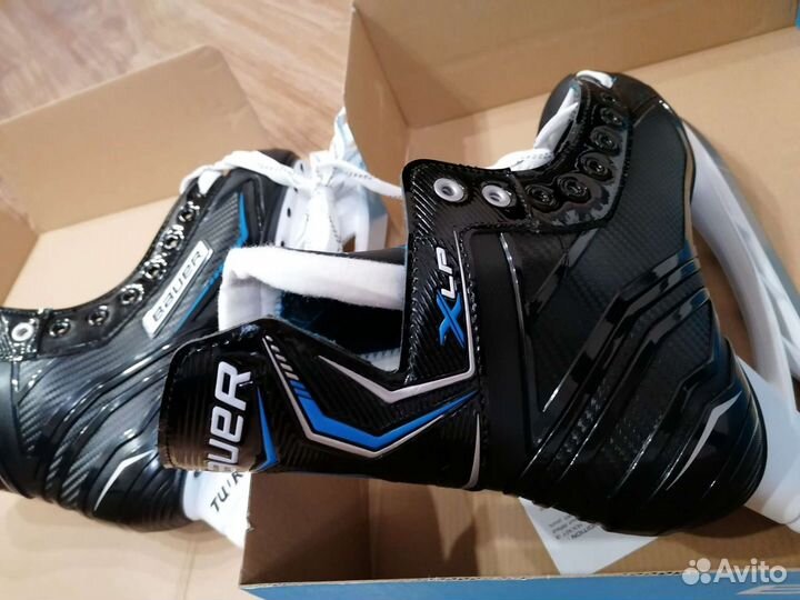 Хоккейные коньки bauer X-LP 8R