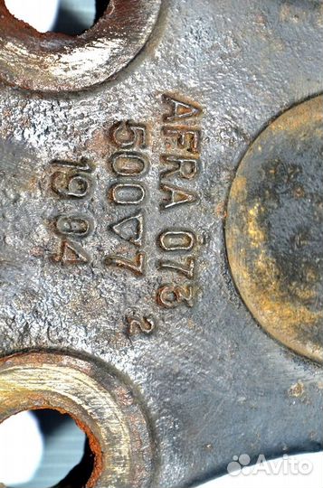 Клиновая проставка под рессору, ведущего моста, ле