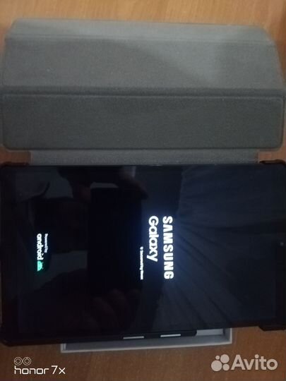 Продам планшет Samsung galaxy Tab A7