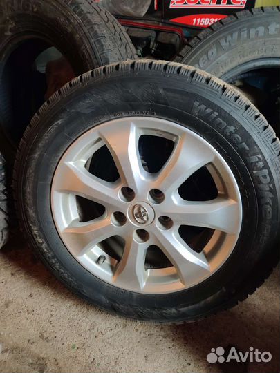 Hankook Winter I'Pike RS W419 215/60 R16 99T