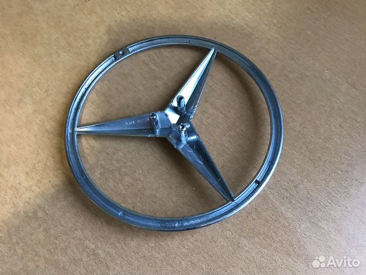 Значек крышки багажника Мерседес гл мл 164