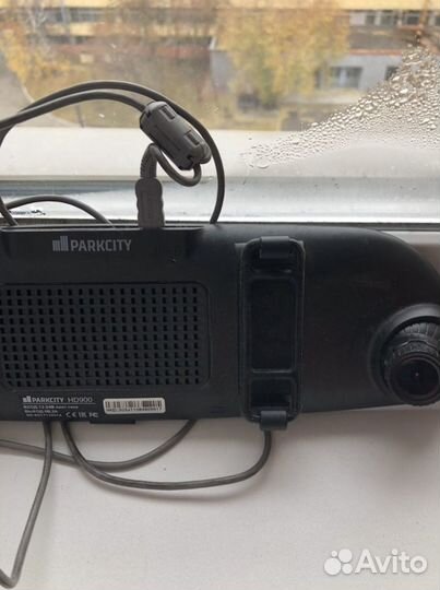 Зеркало с видеорегистратором и камерой заднего вид