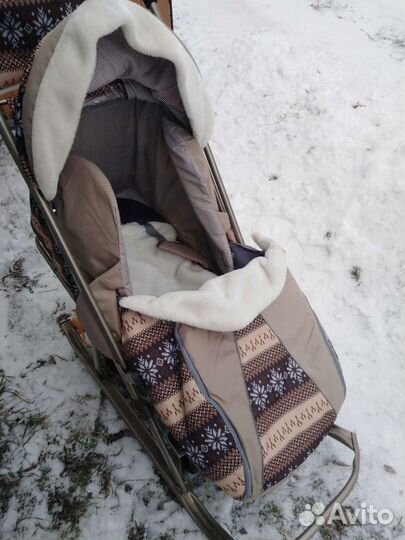 Детские санки с колесами