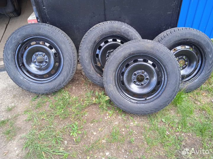 R15 Vredestein IceTrac 195/65, PCD 5x108 DIA 63.4