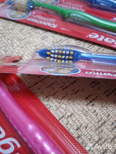 Зубные щетки