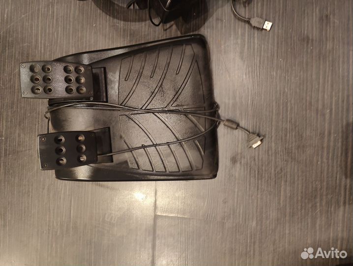 Руль Logitech Driving Force GT