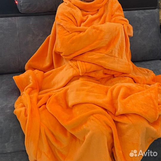 Плед с рукавами