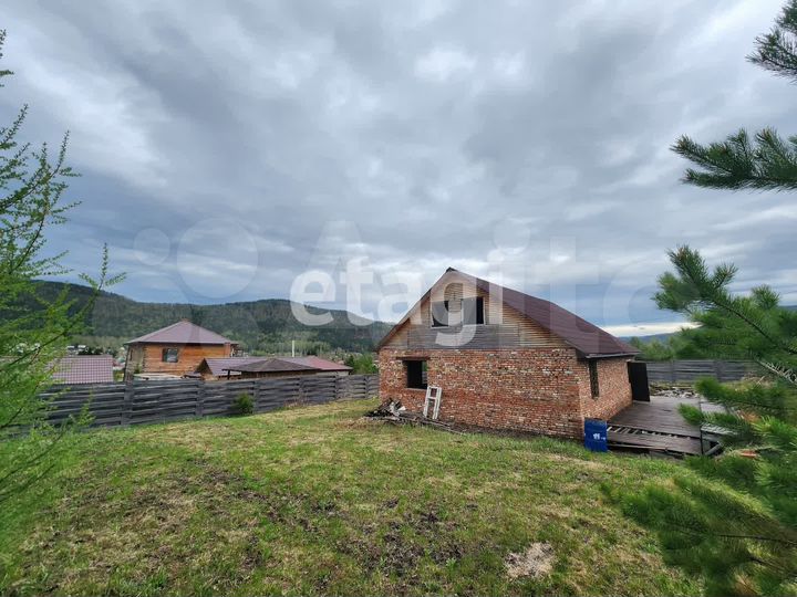 Дом 157 м² на участке 10 сот.