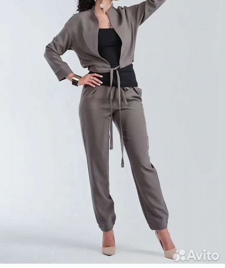 Костюм классический женский 42 44