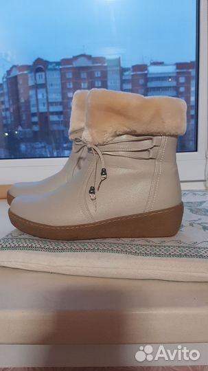 Сапожки зимние женские р41,42